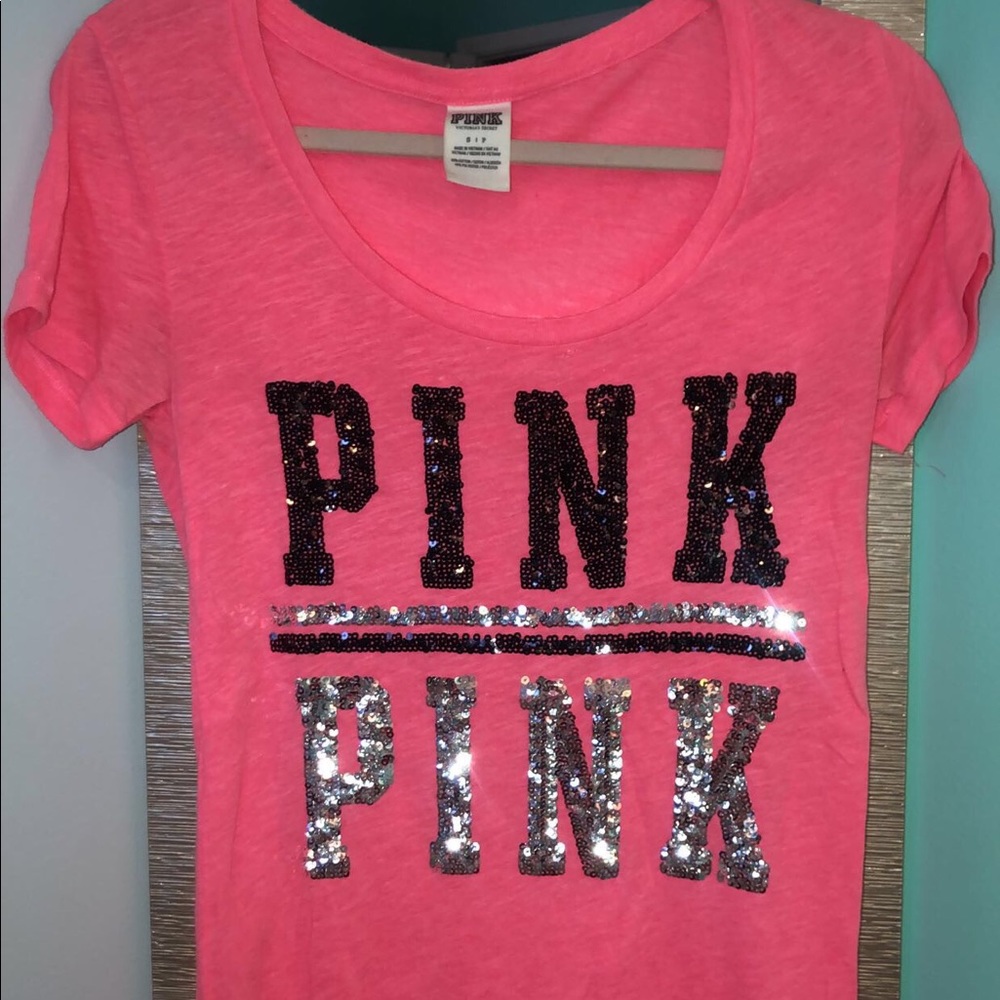 Small VS Pink Sparkle T!